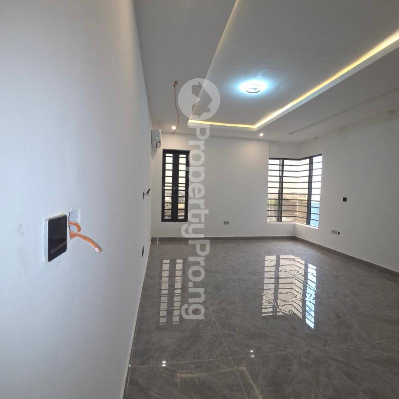 4 bedroom House for sale Adeniyi Jones Ikeja Lagos