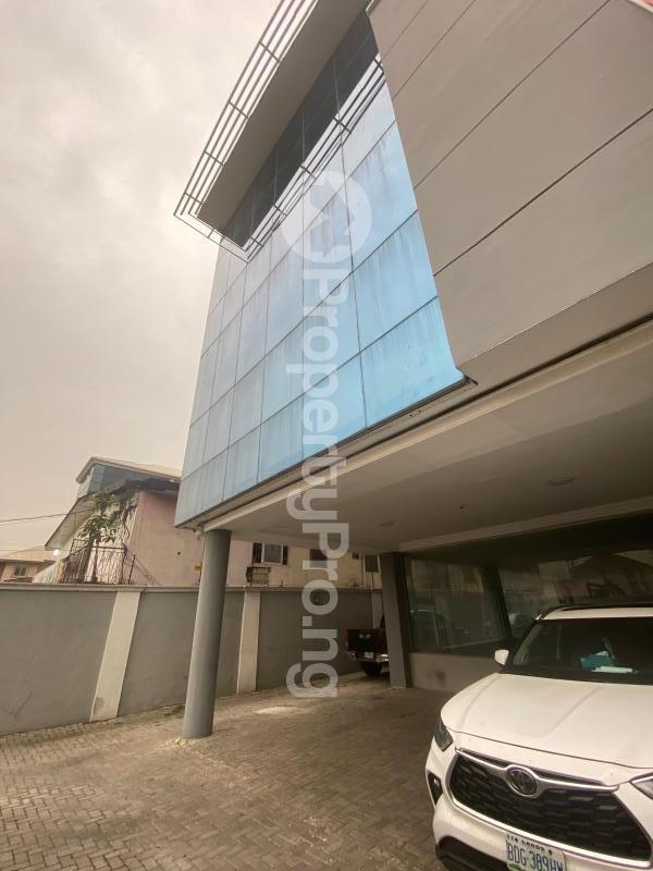 3 bedroom Commercial Property for rent Obanikoro, Off Ikorodu Road Bye pass Ilupeju Ilupeju Lagos