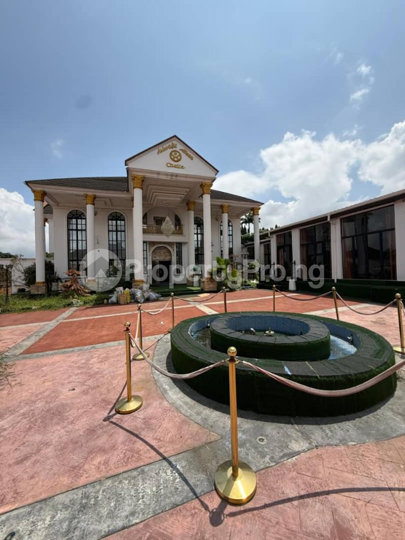 9 bedroom House for sale Jericho Hill Jericho Ibadan Oyo