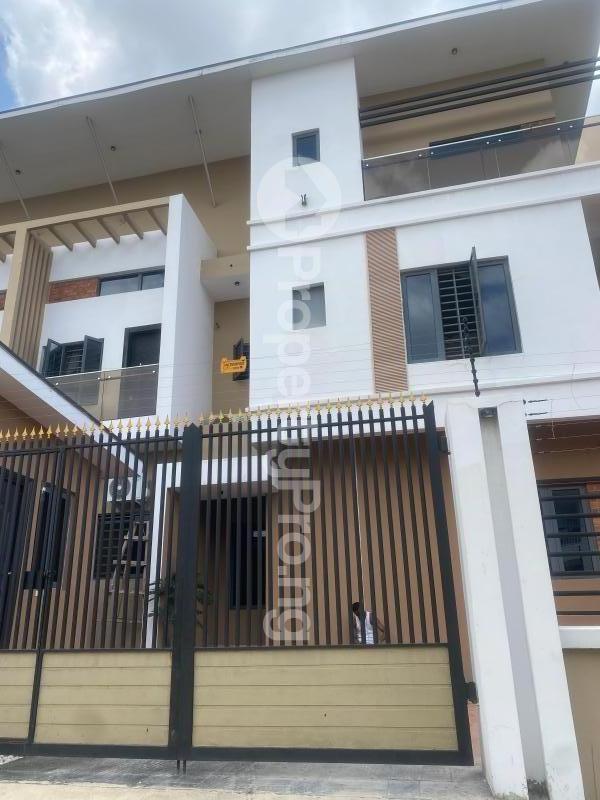 4 bedroom House for rent Alaka Estate Surulere Lagos
