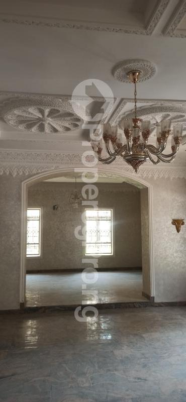 8 bedroom House for sale Asokoro Abuja