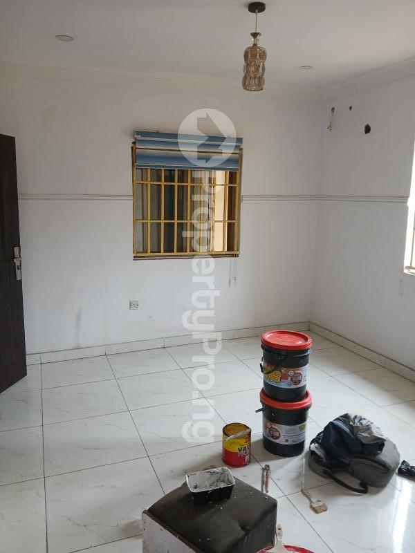 2 bedroom Flat / Apartment for rent Behind Nnpc Filling Station Badore Ajah Lagos - 6