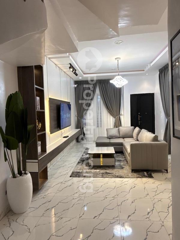 1 bedroom House for shortlet  Along Lekki Expressway Lekki Lagos - 0