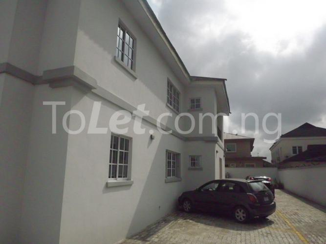 3 bedroom Flat / Apartment for rent Henry Ojogho Crescent Lekki Lekki Lagos