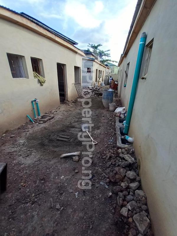 1 bedroom Flat / Apartment for rent Off Ilaje Road Bariga Shomolu Lagos