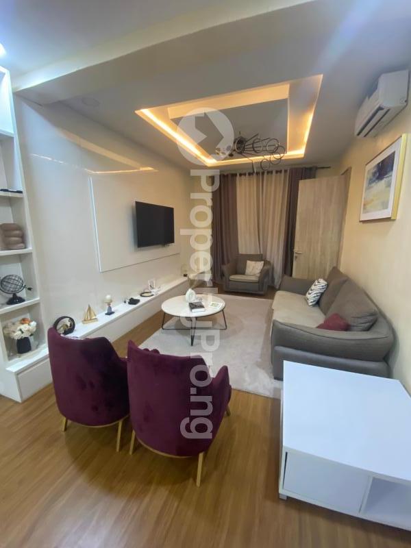 3 bedroom Flat / Apartment for rent Onigbongbo Maryland Ikeja Lagos