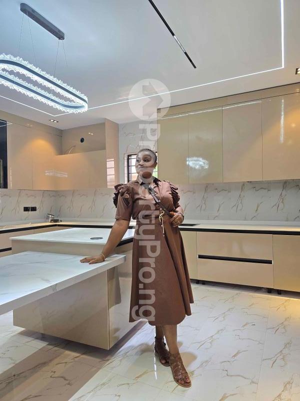 5 bedroom House for sale Enugu Enugu