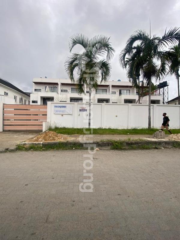 4 bedroom House for rent Chevron Alternative Route Lekki Lagos