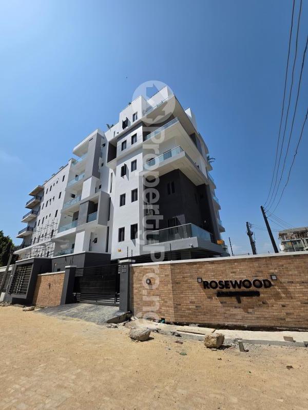 3 bedroom Flat / Apartment for sale Freedom Way Lekki Phase 1 Lekki Lagos
