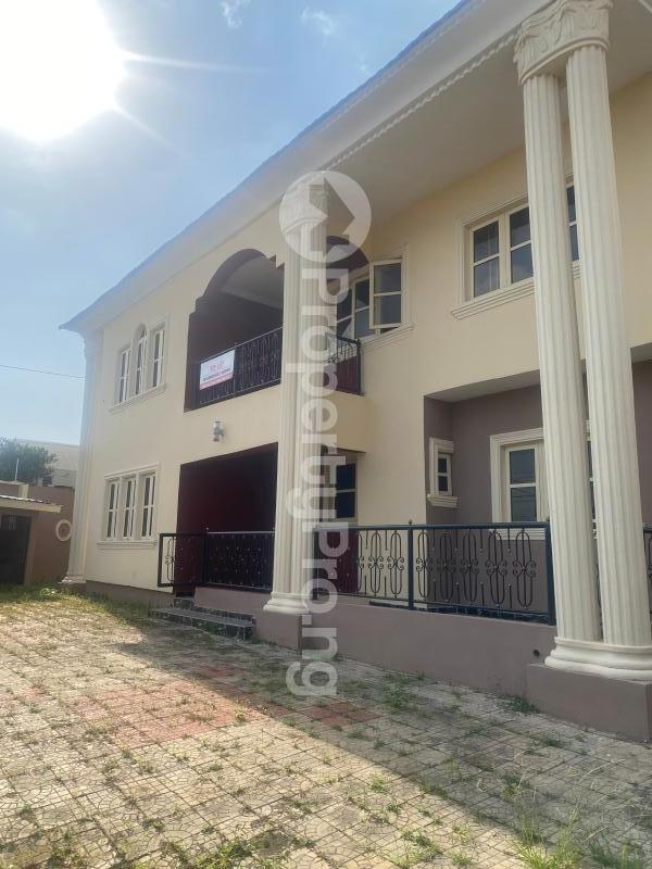 5 bedroom House for rent Ayoola Drive, New Bodija Bodija Ibadan Oyo