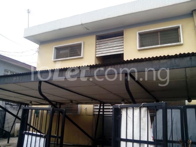 3 bedroom Flat / Apartment for rent No 4, Joseph Shyngle James Street Off James Robertson Surulere Surulere Lagos - 0