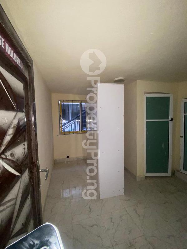 Flat / Apartment for rent Lekki Phase 1 Lekki Lagos