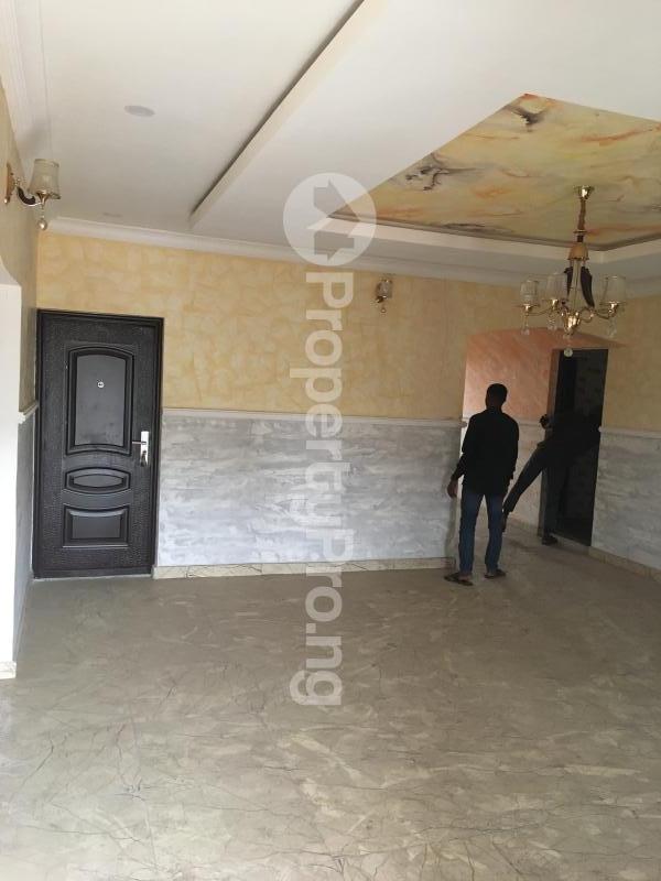 3 bedroom Flat / Apartment for rent Z Onike Yaba Lagos