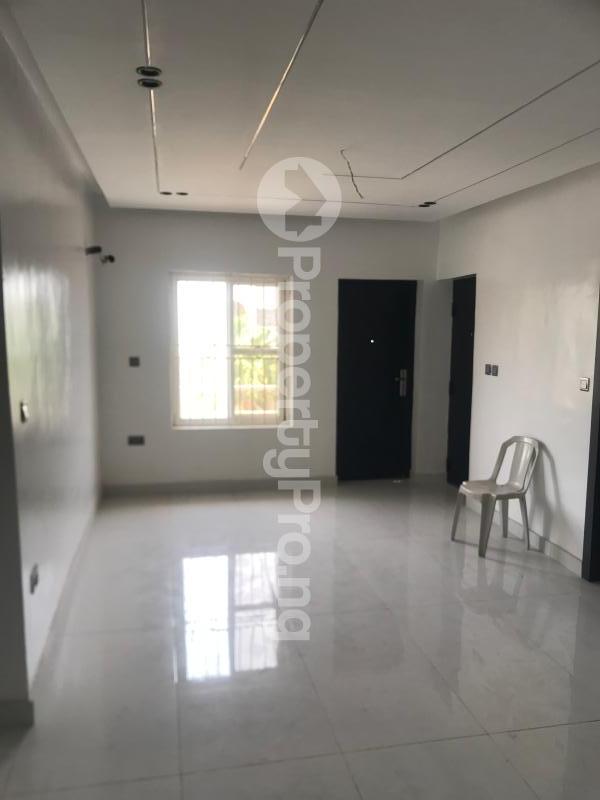 3 bedroom Flat / Apartment for sale Off Spg Road Alpha Beach Road Lekki Lagos