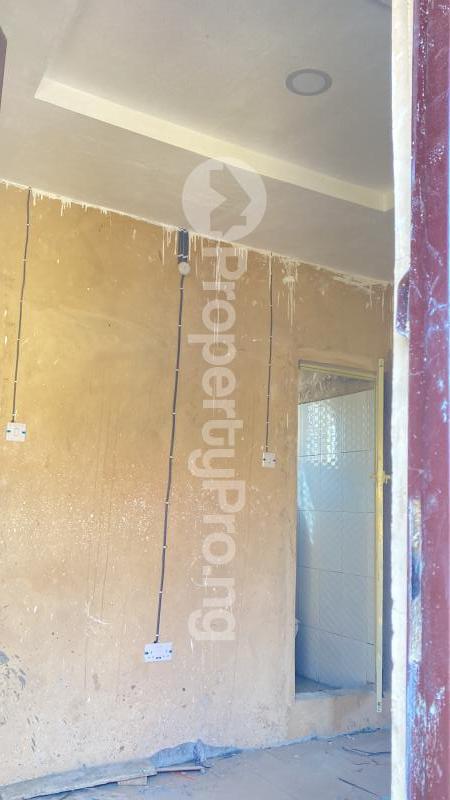 1 bedroom Flat / Apartment for rent Mafoluku Oshodi Lagos