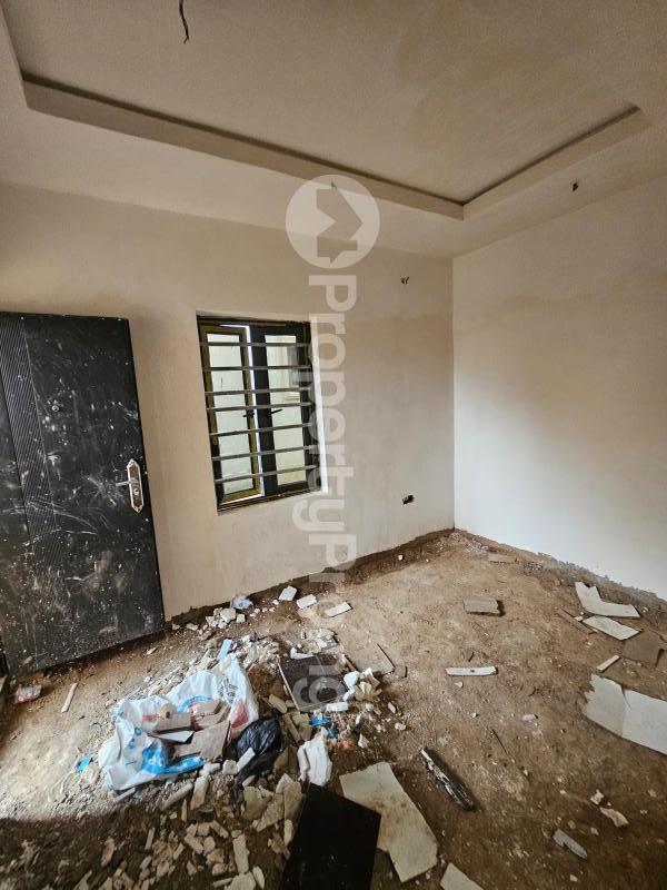 Flat / Apartment for rent Along Von Garden Estate Road Lugbe Abuja