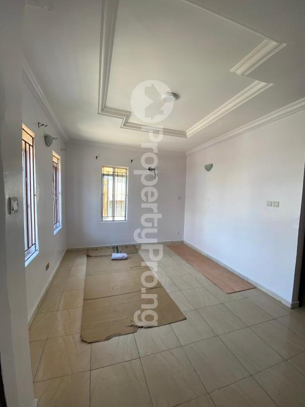 Flat / Apartment for rent chevron Lekki Lagos