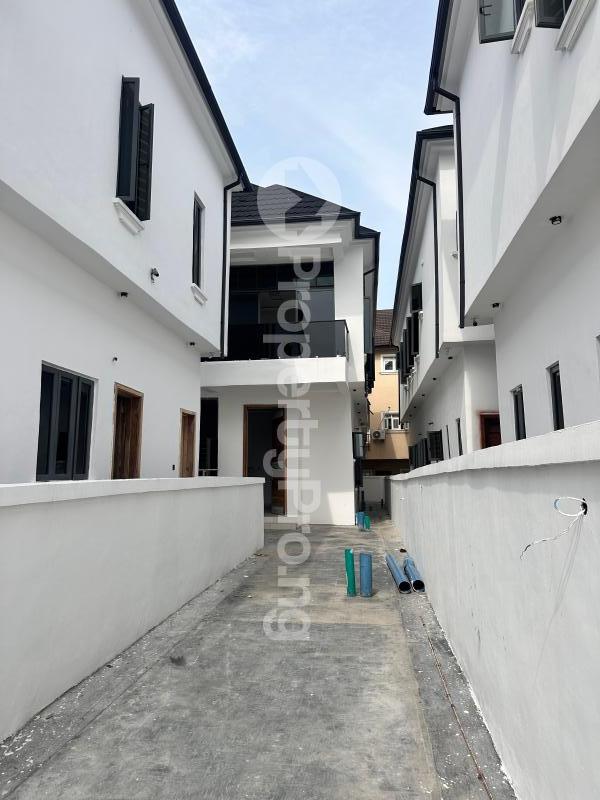 4 bedroom House for sale Osapa London Osapa london Lekki Lagos
