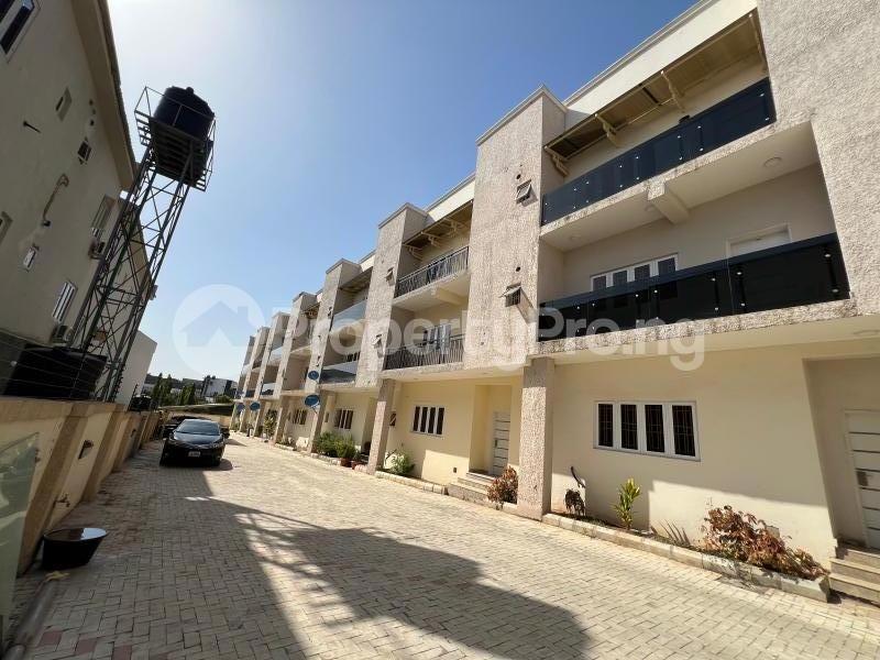 4 bedroom House for sale Off Valentine Nwabueze Crescent Jahi Abuja - 0
