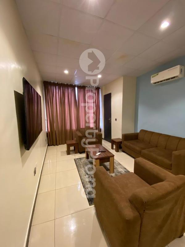 2 bedroom Flat / Apartment for shortlet Jibowu Yaba Lagos