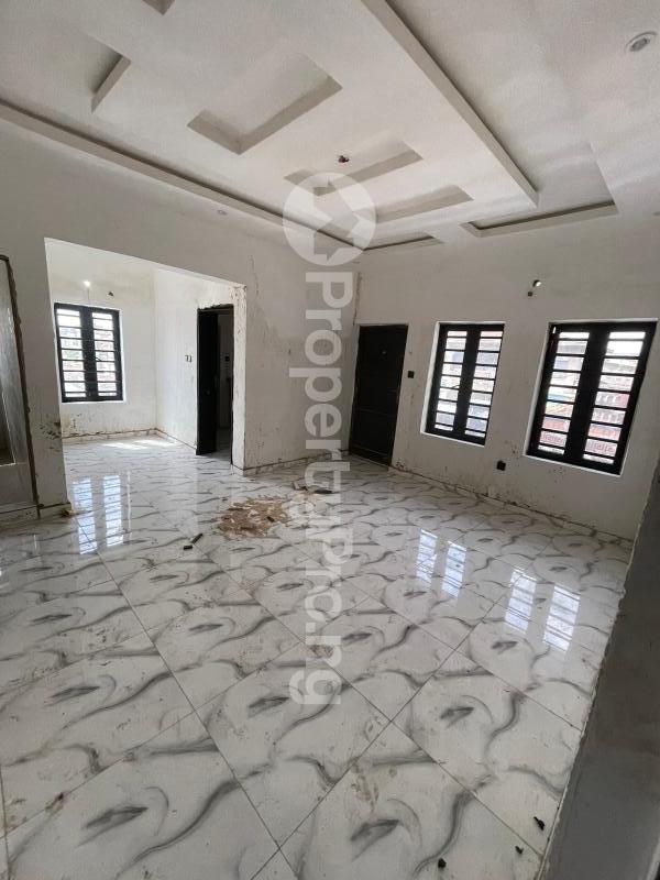 2 bedroom Flat / Apartment for rent Off Pedro Road, Palmgroove Shomolu Lagos