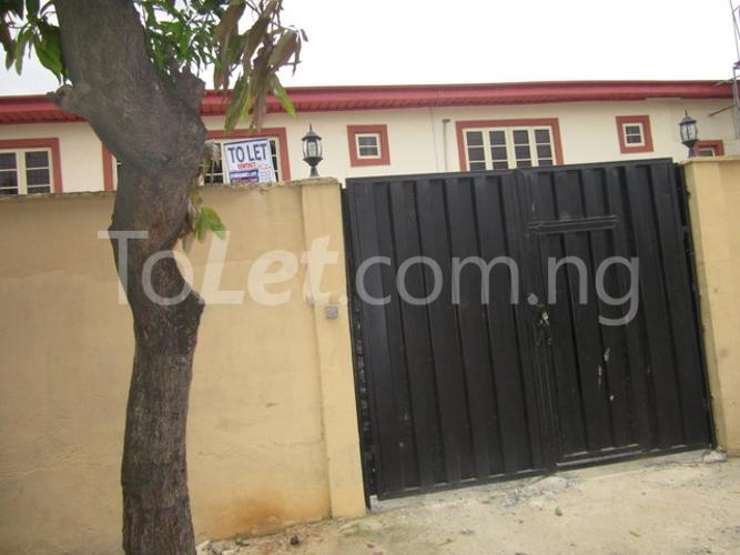 3 bedroom Flat / Apartment for rent Oguntona Close Ilupeju Maryland Lagos