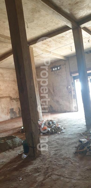 Commercial Property for rent Alagomeji, Yaba. Alagomeji Yaba Lagos
