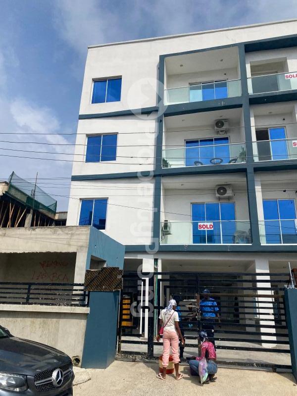 2 bedroom House for rent Ikate Lekki Lagos