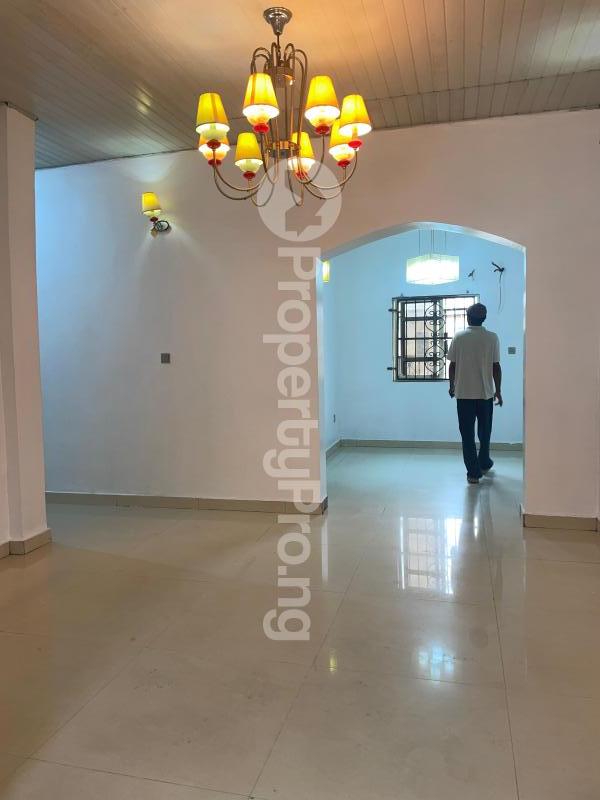 3 bedroom House for rent Mobil Road Ilaje Ajah Lagos