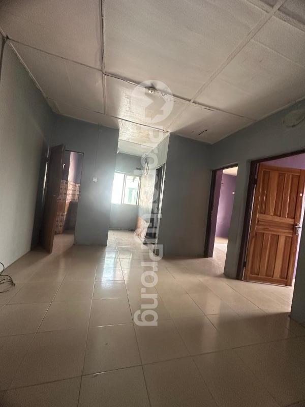 2 bedroom Flat / Apartment for rent Off Herbert Macaulay Way, Yaba Lagos