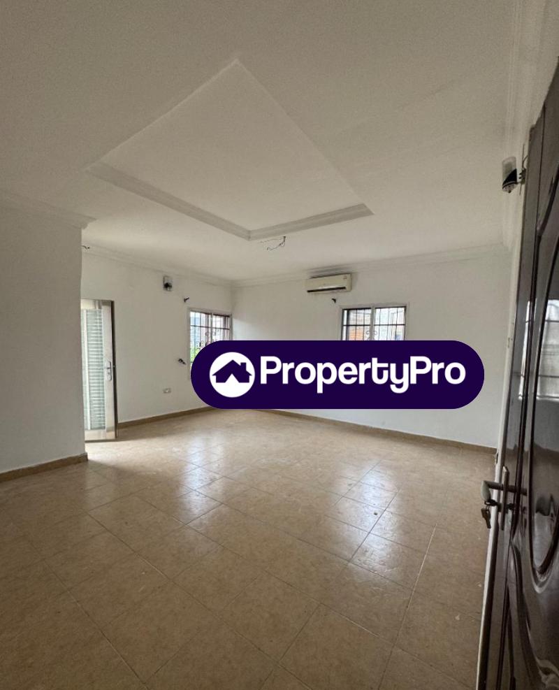 Flat / Apartment for rent Opposite Emerald Estate, Mobil Road, Ilaje, Ajah, Lagos Ajah Lagos - 0
