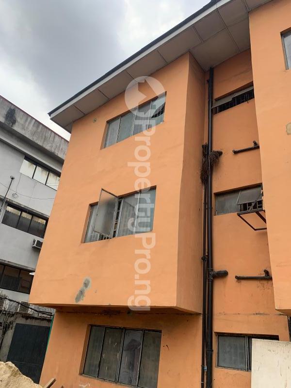 3 bedroom Commercial Property for rent Anthony Village Maryland Lagos