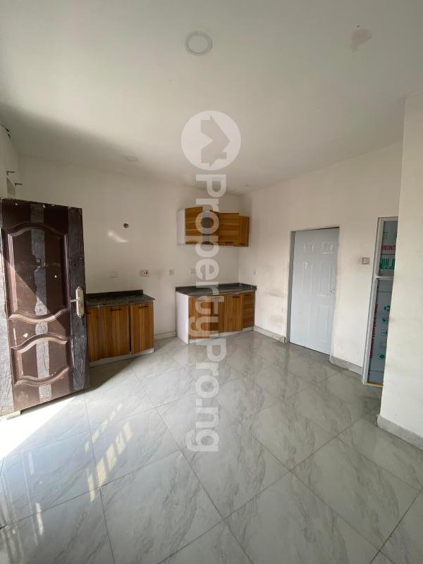 1 bedroom Flat / Apartment for rent  Ologolo Lekki Lagos