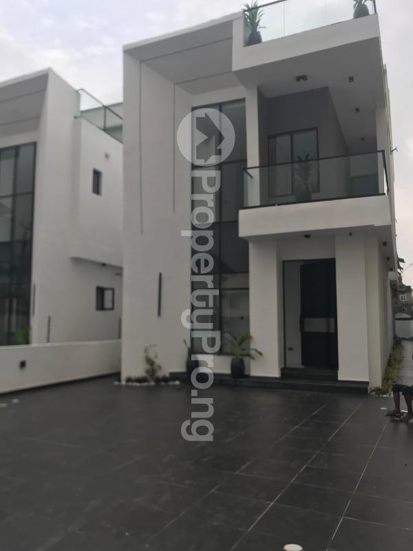 5 bedroom House for sale Chevron Drive Lekki Lagos