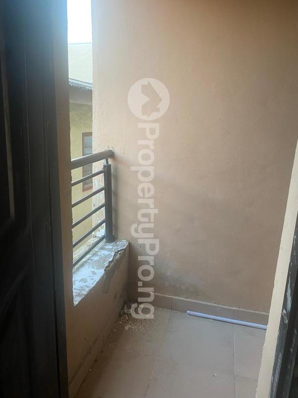 1 bedroom Flat / Apartment for rent Bajulaiye Shomolu Lagos