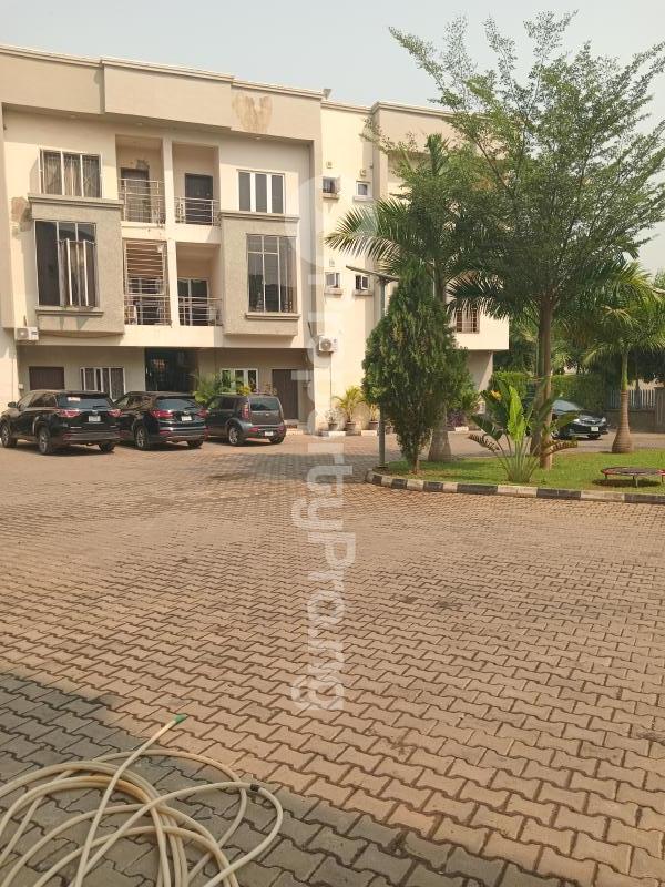 4 bedroom House for rent Diplomatic Zone, Katampe Extension ( Video Is Attached) Katampe Abuja