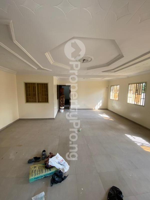 3 bedroom Flat / Apartment for rent Lekki Lagos