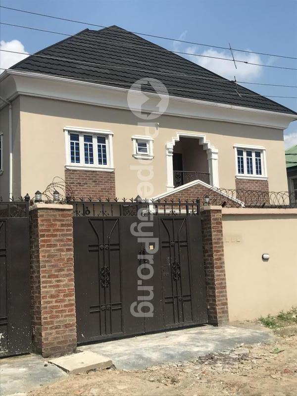 3 bedroom Flat / Apartment for rent Inside A Close Estate Off Addo Road. Very Close To Ajah Bridge. Ado Ajah Lagos