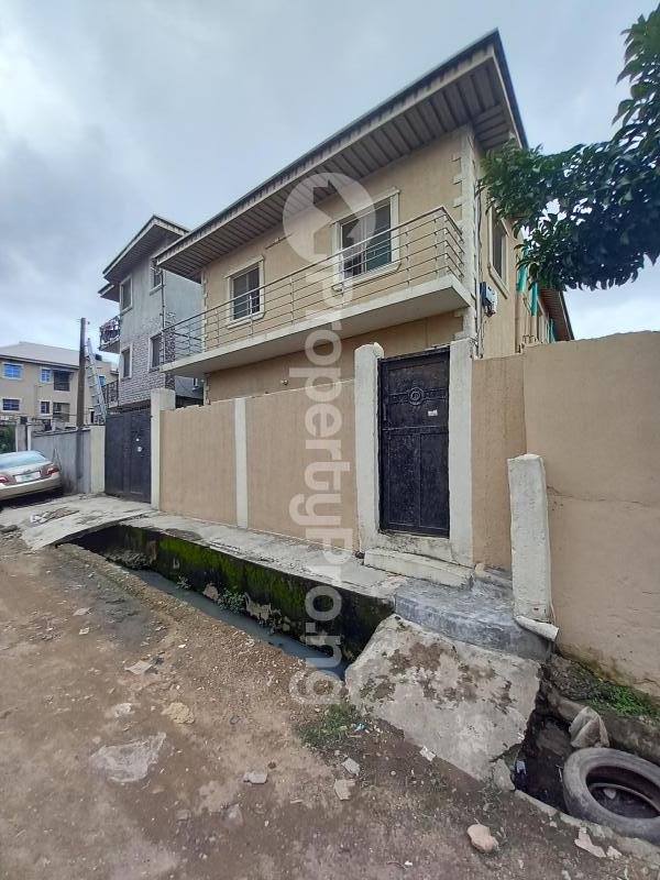 1 bedroom Flat / Apartment for rent Close To Fola Agoro Abule-Ijesha Yaba Lagos