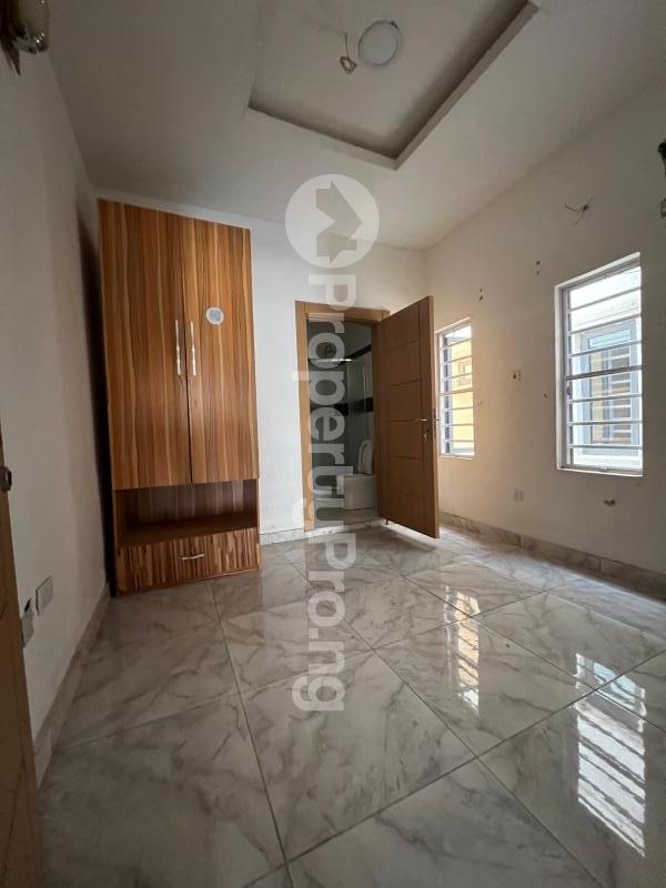 1 bedroom Flat / Apartment for rent chevron Lekki Lagos