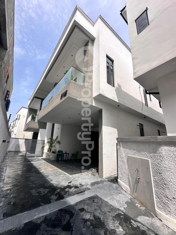 4 bedroom House for sale Ikota Estate Lekki Lagos