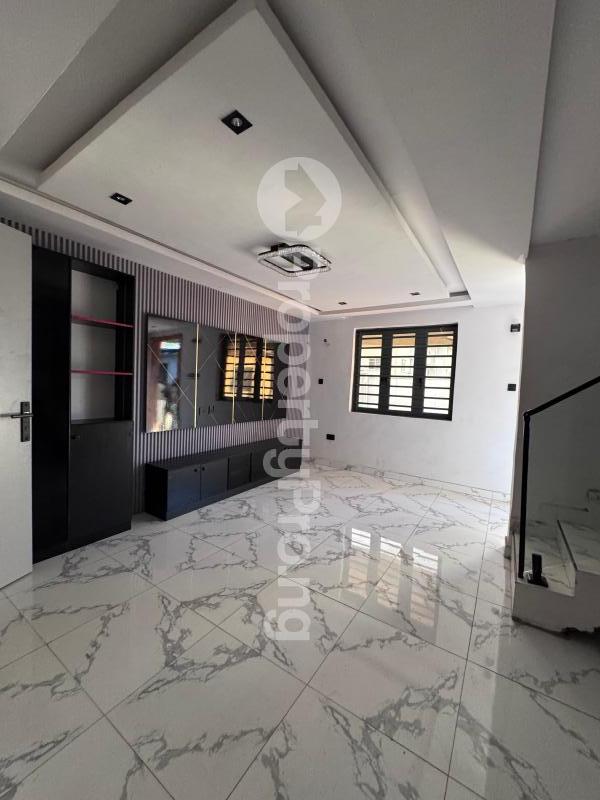3 bedroom House for sale Sangotedo Ajah Lagos