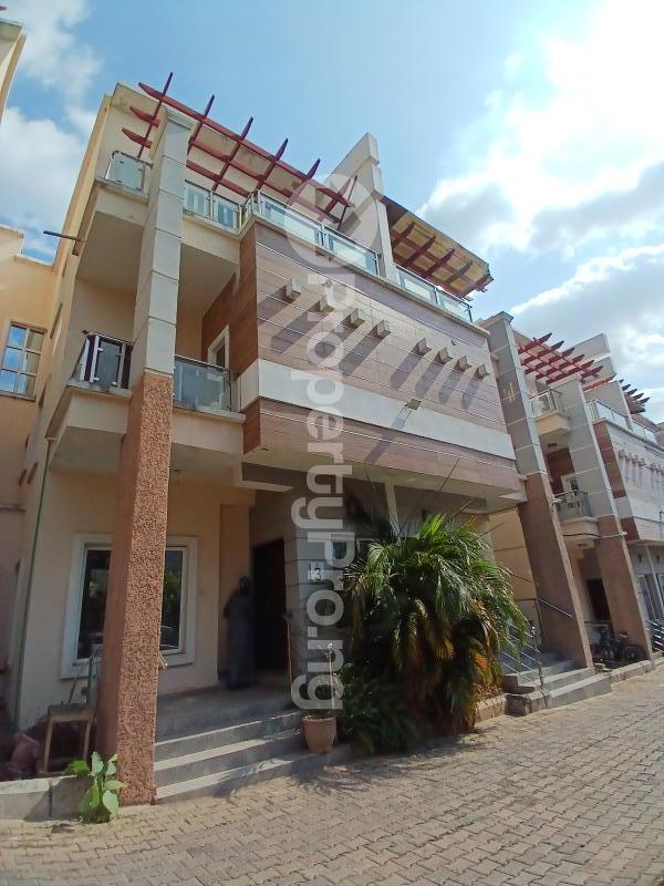 4 bedroom House for rent Diplomatic Zone Guzape Abuja