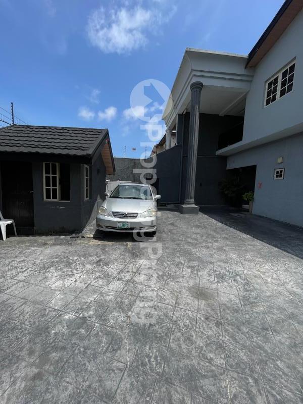 3 bedroom Flat / Apartment for rent Lekki Phase 1 Lekki Lagos