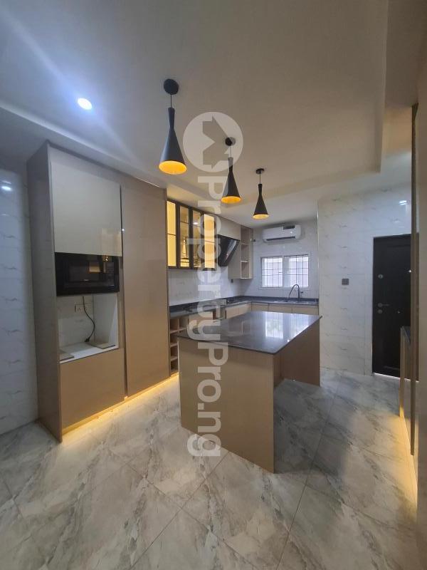 4 bedroom House for rent Guzape Abuja