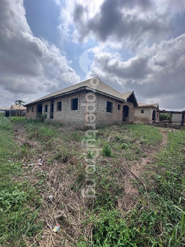 3 bedroom Flat / Apartment for sale Ire Akari Estate, Olomore, Abeokuta Ogun State Abeokuta South Ogun