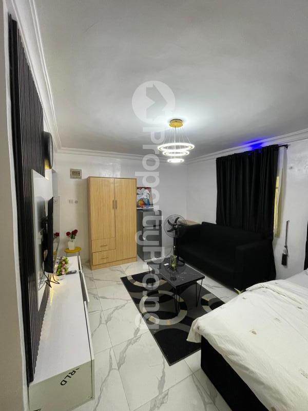 1 bedroom Flat / Apartment for shortlet Akoka Yaba Lagos