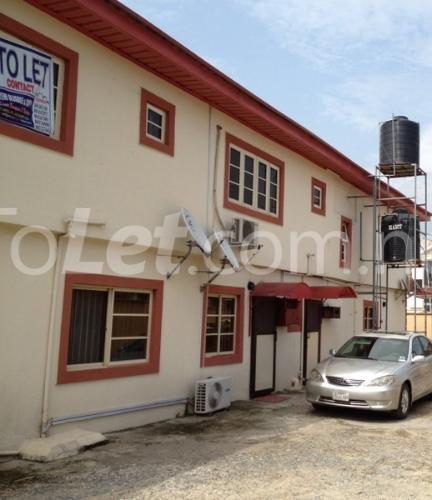3 bedroom Flat / Apartment for rent Ogunlana Street By Chalie Boy Street Gbagada Gbagada Lagos