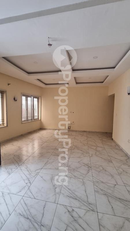 3 bedroom Flat / Apartment for rent chevron Lekki Lagos