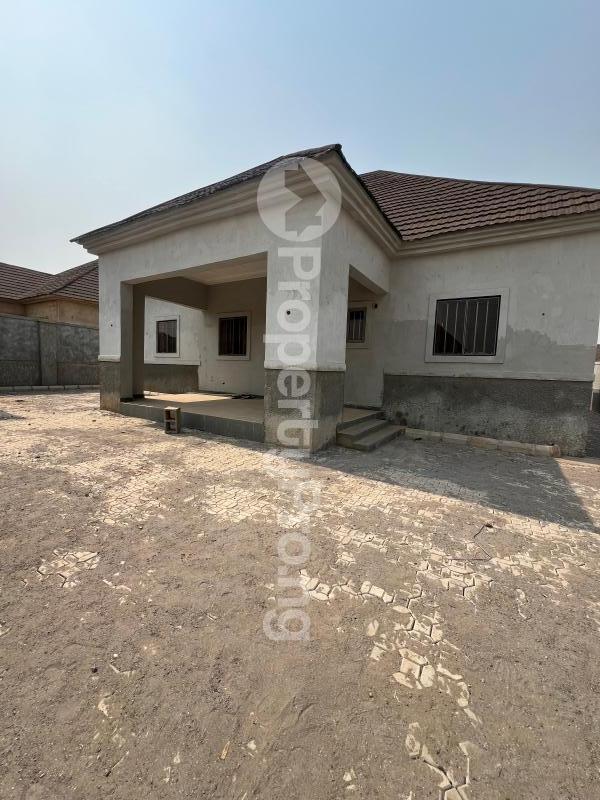 3 bedroom House for sale Gwarinpa Abuja
